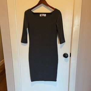 Toms Charcoal Long Sleeve Dress
016